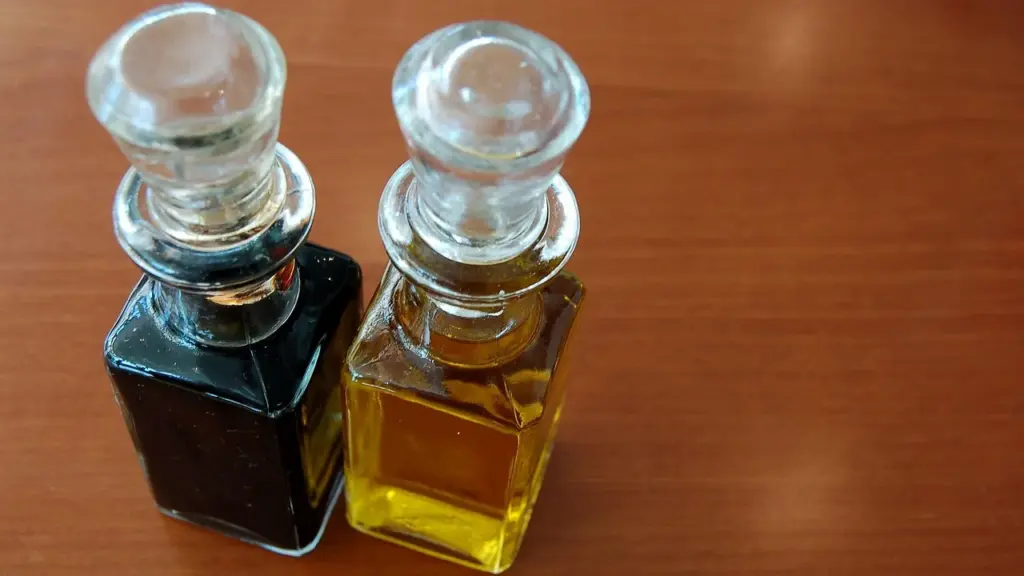 How Do You Freeze and Store Fish Oil and Vegetable Oil to Keep Them Fresh?