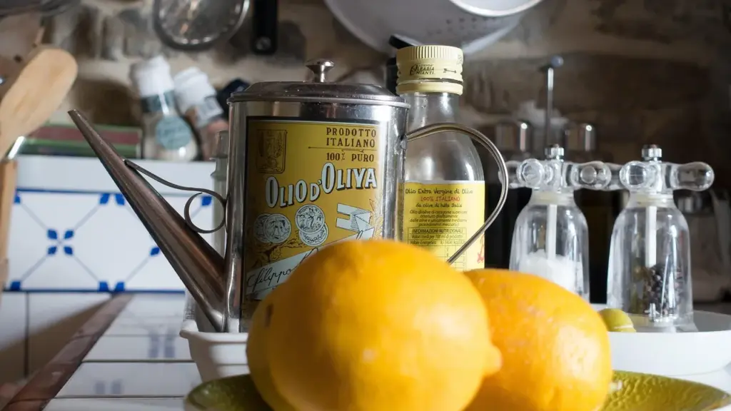 How Do You Make Mayonnaise with Olive Oil at Home Without It Turning Bitter?