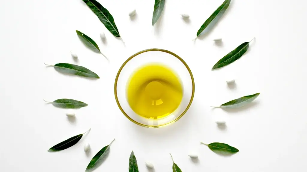 Beef Tallow, Lard, or Olive Oil: Which Is Truly Healthier for Cooking and Skincare?